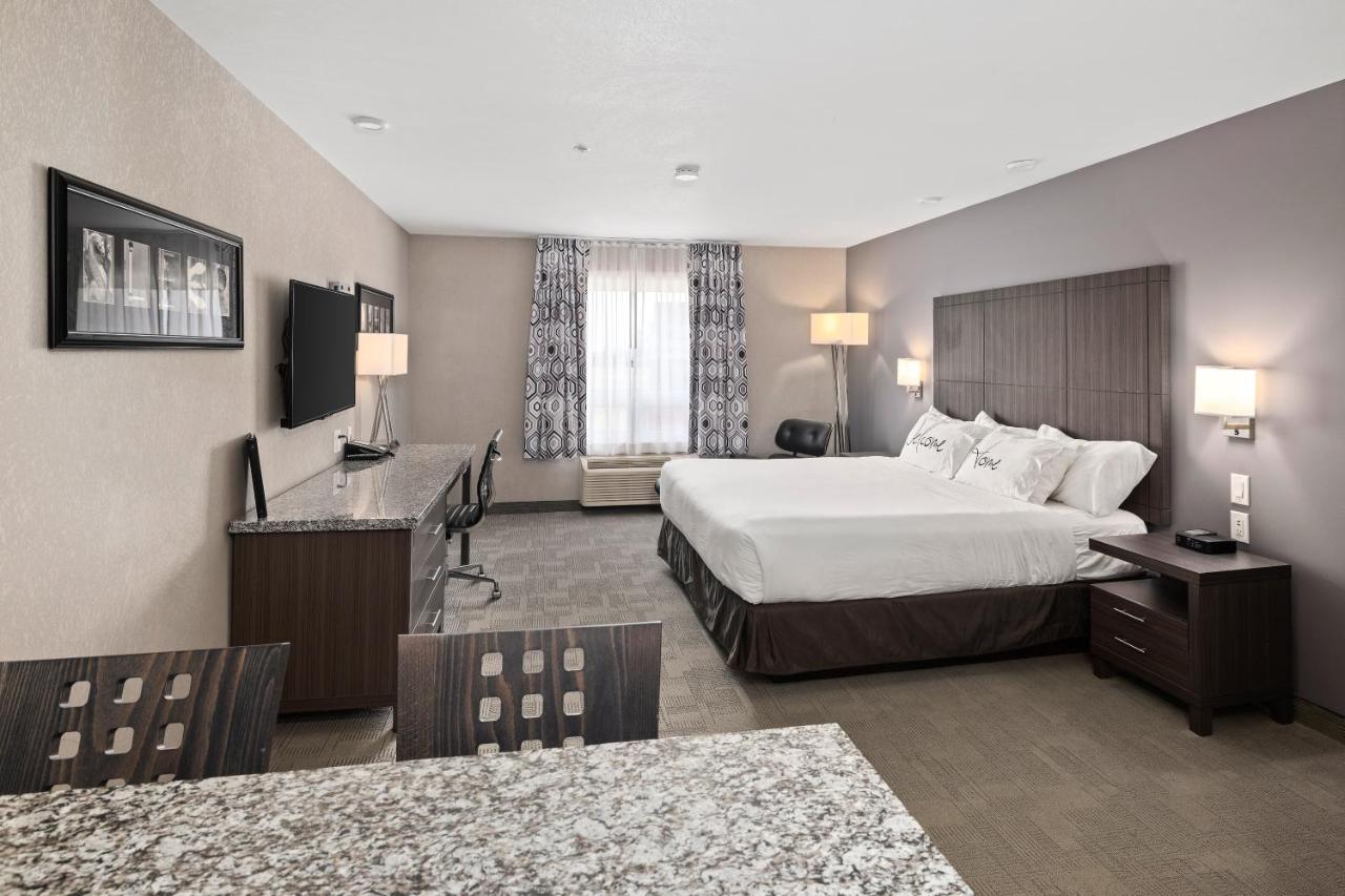 Home Inn & Suites Saskatoon South Luaran gambar